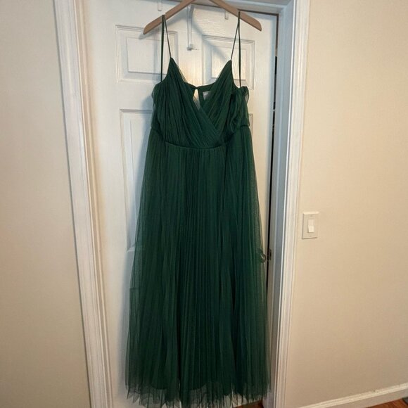 ASOS DESIGN Curve cami pleated tulle maxi dress - Forest Green - SZ 18 - Picture 5 of 12